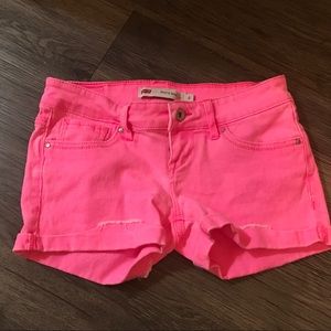 Levi’s shorty shorts neon pink stretch size 0